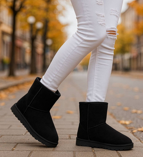 Czarne krótkie kozaki śniegowce /D3-3 18356 T235/