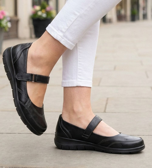 Czarne damskie półbuty na rzepy /G9-3 18703 T288/