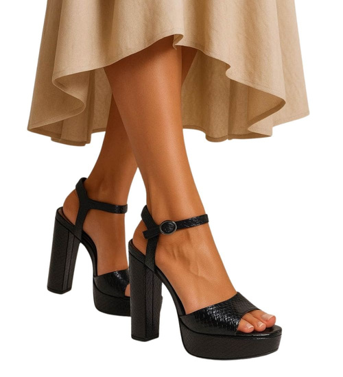 Czarne sandały damskie na słupku i platformie /F3-3 12208 G18-45/