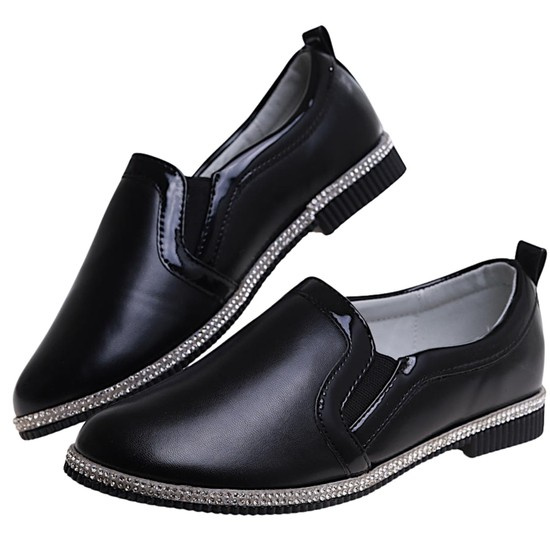 Czarne półbuty dziewczęce /A4-2 11278 S192/