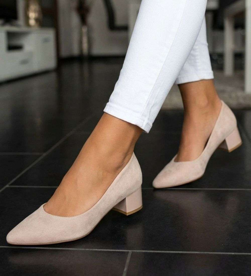 Beżowe czółenka na niskim obcasie Pointy Toe /D5-3 18805 T381/