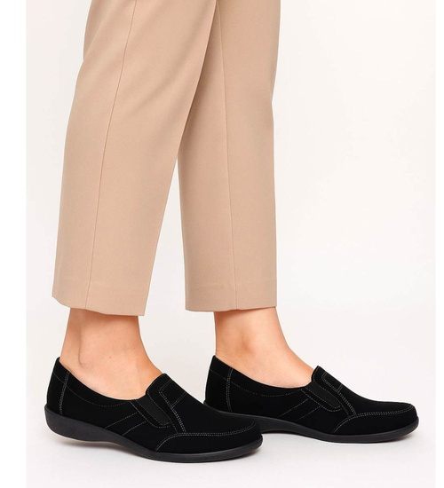 Czarne płaskie półbuty damskie /G2-2 18104  T237/