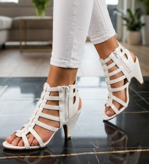 Białe sandały damskie na obcasie /F6-3 11737 T290/