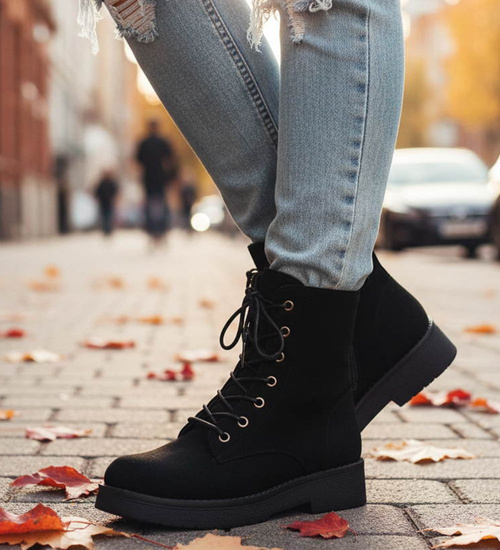 Czarne wiązane botki trapery zamszowe /A1-1 18389 W485/