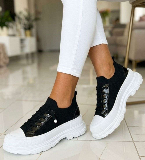 Czarne trampki na platformie wsuwane /D8-3 18721 T7/