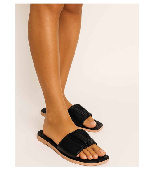 Czarne casualowe klapki damskie /G2-2 17738 W066/