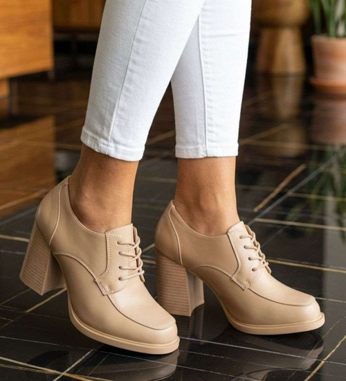 Sznurowane beżowe czółenka na słupku  /C7-3 18667 T359/