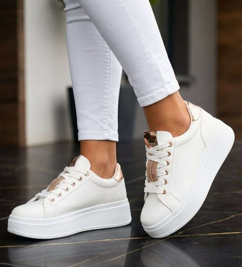 Białe sznurowane damskie trampki na platformie /E4-2 16235 G360/