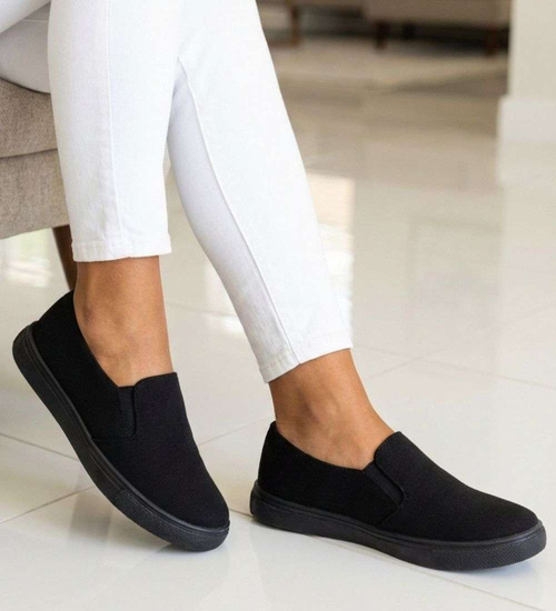 Wsuwane czarne trampki slip on /A1-3 18793 S174/