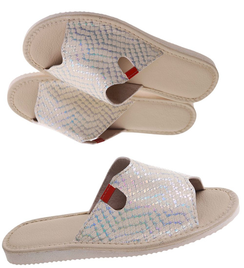 Odkryte kapcie damskie Złote /E7-1 17644 S165/