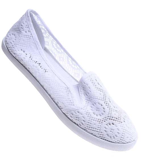 Ażurowe damskie tenisówki slip on z koronki BIAŁE /F6-1 14601 S151/