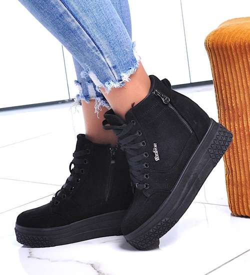 Czarne zamszowe sneakersy na koturnie i platformie /G11-1 12449 T730/